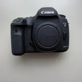 Фотоаппарат Canon 5D Mark III 1