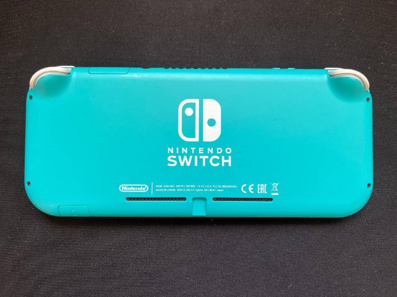 Nintendo Switch Lite, игра Zelda: Breath Of The Wild 2