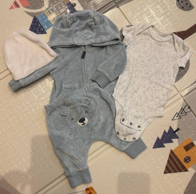 Костюм тройка Carter’s и шапочка 3 месяца