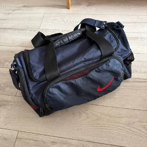 Спортивная сумка Nike