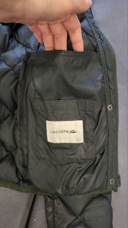Женская куртка Lacoste размер 36 2
