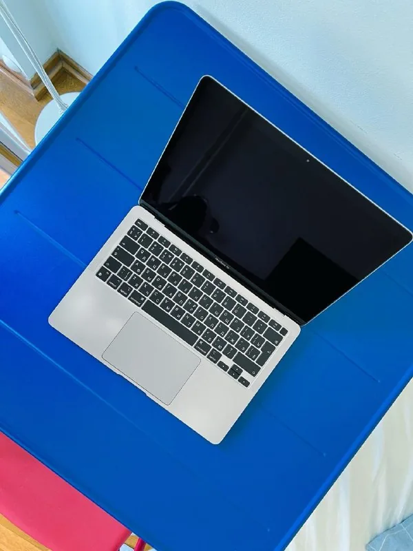 Macbook Air M1 8/512 1