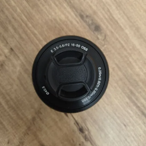 Объектив Sony E-mount 16-50