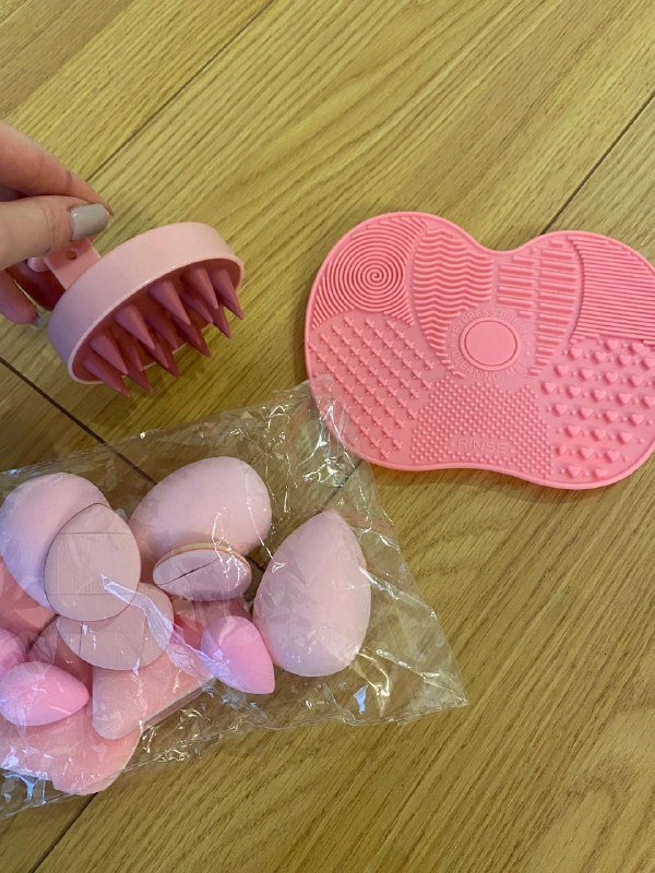 Набор массажер для головы, коврик для чистки кистей, спонжи для макияжа