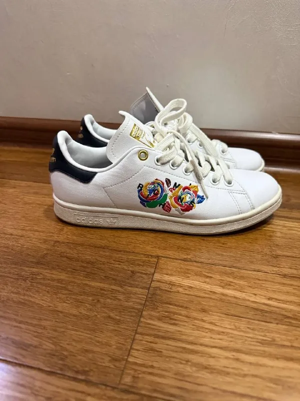 Женские кроссовки Adidas Stan Smith US 7 1
