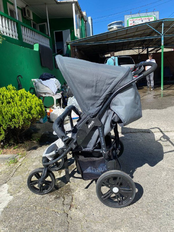 Коляска двойная 8