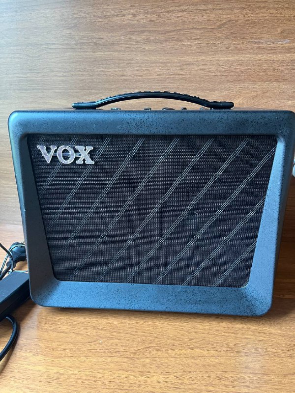 усилитель для электрогитары VOX