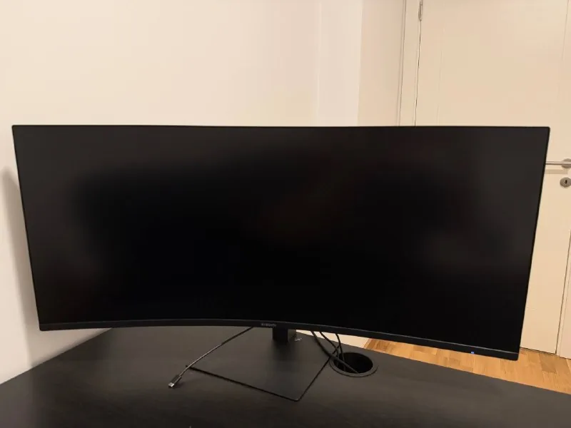Монитор Xiaomi G34WQi 1