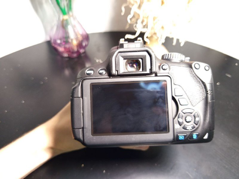 Фотоаппарат Canon EOS 650D с аксессуарами