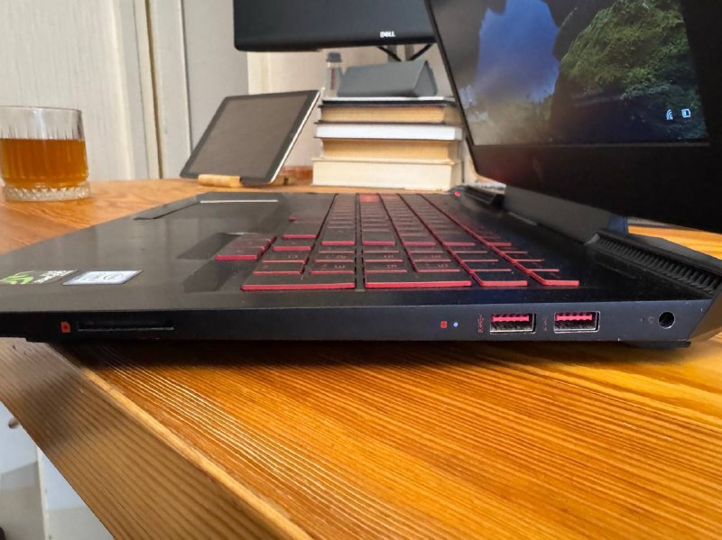 Игровой ноутбук HP Omen 15 4