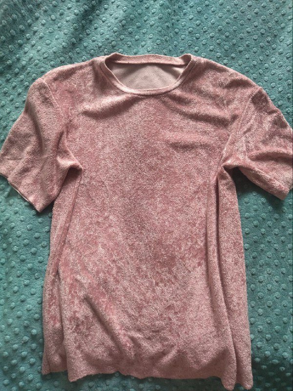 Светло розовая теплая футболка