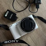 Sony ZV-E10 камера, объектив 16-50 мм 1