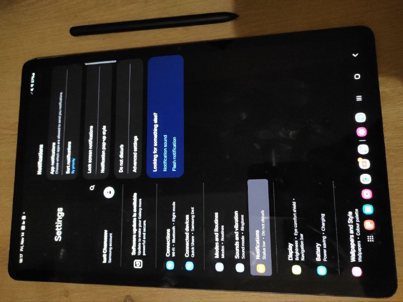 Планшет Samsung S8+ с пером