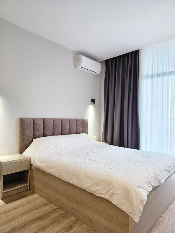 Студия в Black sea towers, аренда до лета 4