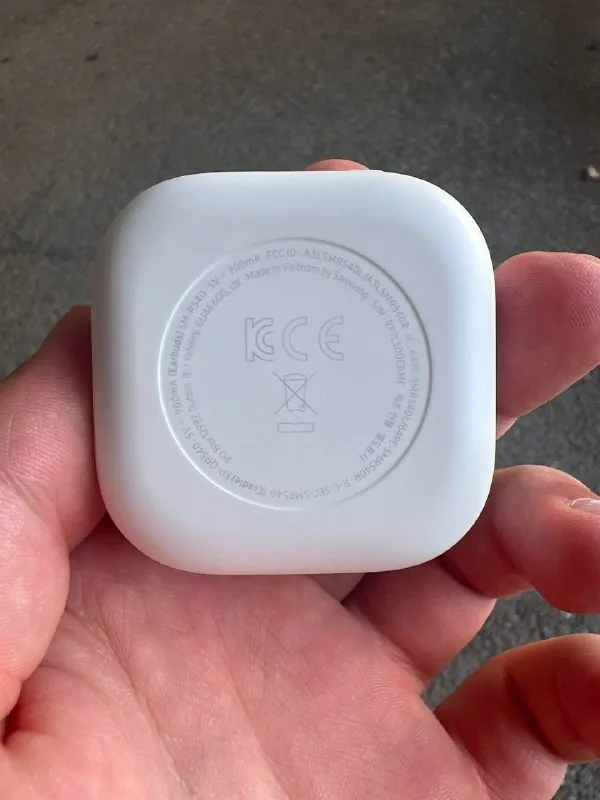 Galaxy Buds 4 наушники 1