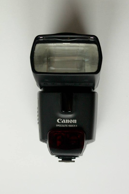 вспышка Canon Speedlite 430EX II, объектив ef 50mm f/1.8 ii 4