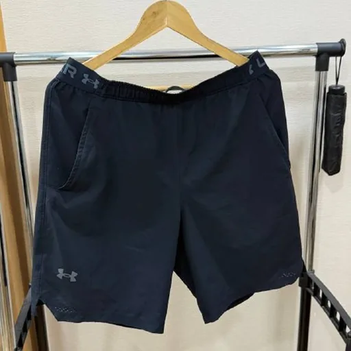 Спортивные шорты, спортивная футболка
