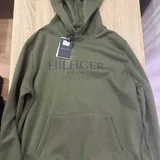 Новая толстовка Tommy Hilfiger, размер L 1