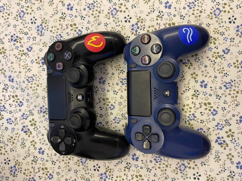 PS4 Pro 1ТБ, 2 джойстика, 6 игр 2