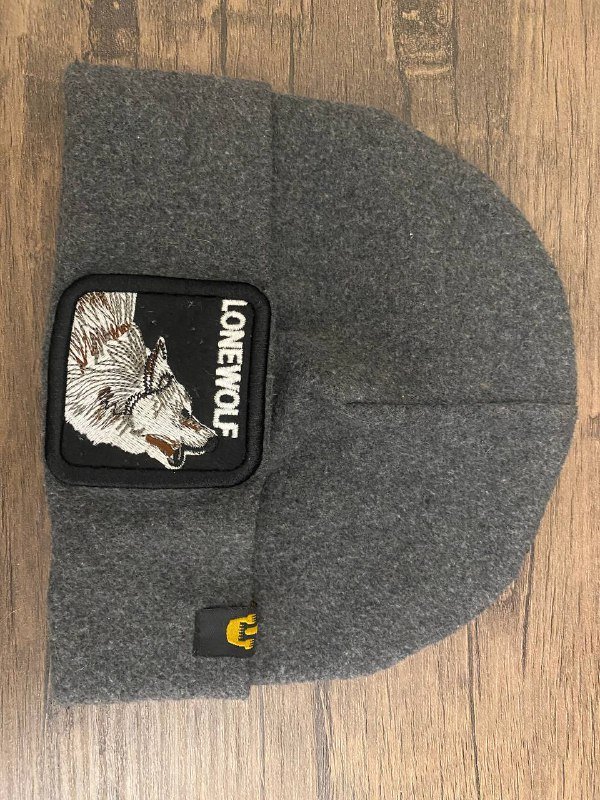 шапка Lonewolf новая