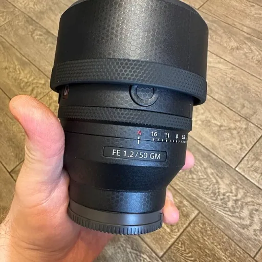 Объектив Sony FE 50mm f/1.2 GM