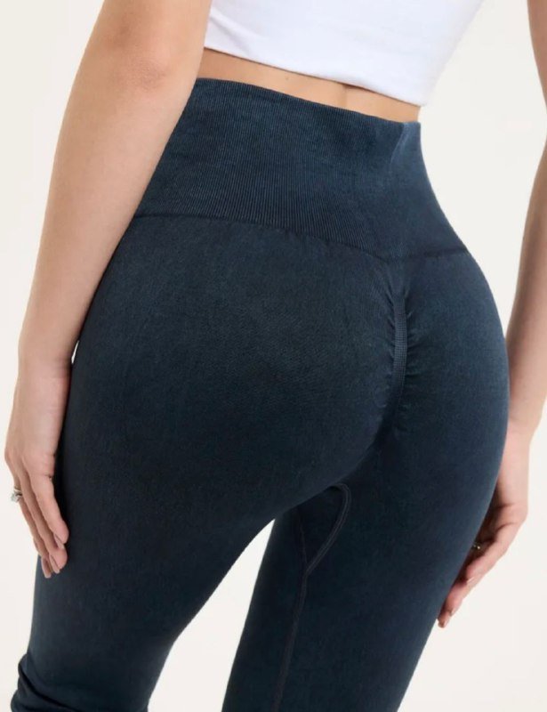 Спортивные леггинсы темно синего цвета 2