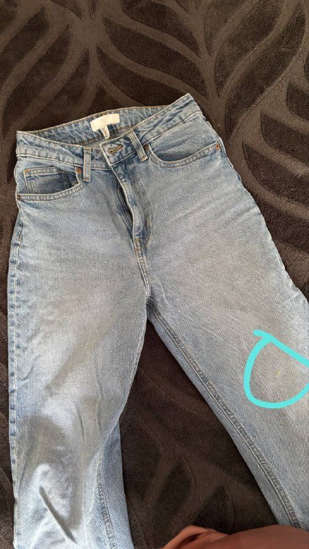 Джинсы HM размер 34 с пятном краски 4