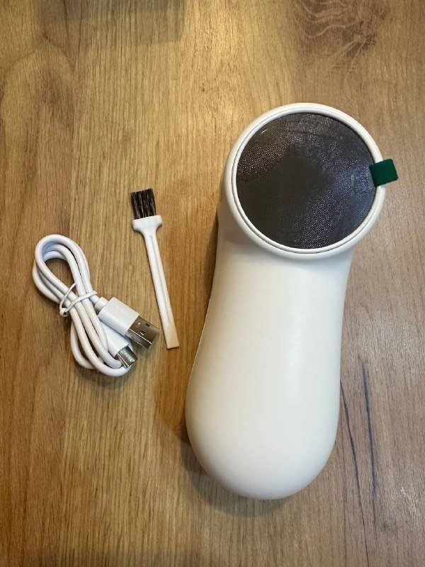 Машинка для удаления катышек на одежде 2