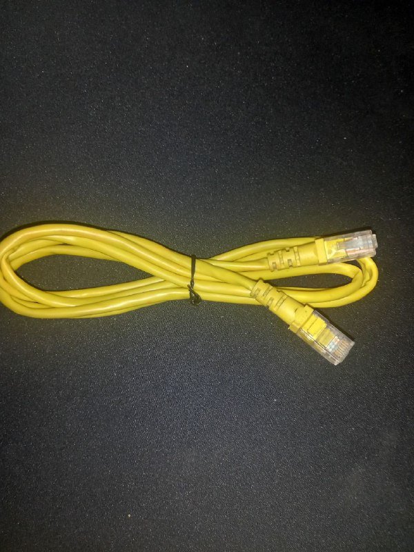 Вентиляторы, зарядные устройства, телефоны, клавиатура, кабель, игрушка 9