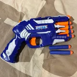Игрушечные пистолеты 2