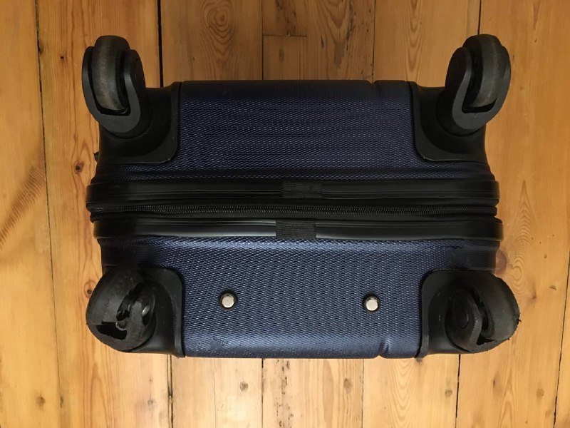 Чемодан для ручной клади 3
