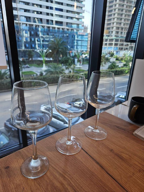 Бокалы парные и бокал на высокой ножке 4