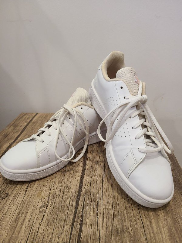 Женские кеды Adidas Advantage Base белые размер 40 5