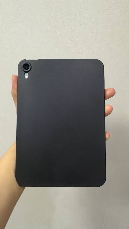 IPad mini 6, с чехлом 3