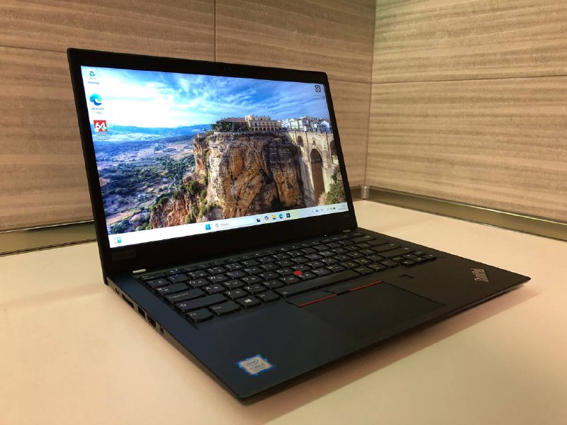 Ноутбук Lenovo Thinkpad T490s