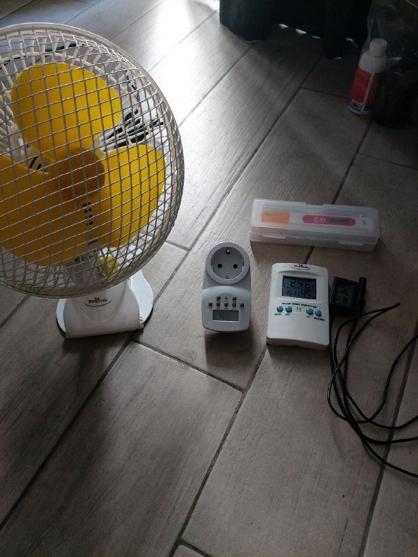 гроубокс комплект с лампой, вентилятором, фильтром, датчиками 4