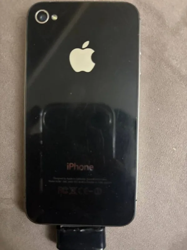 iPhone 4S 1