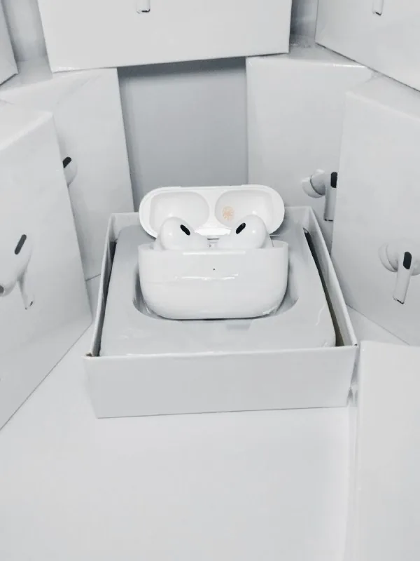 Бездротові навушники AirPods Pro 2 1
