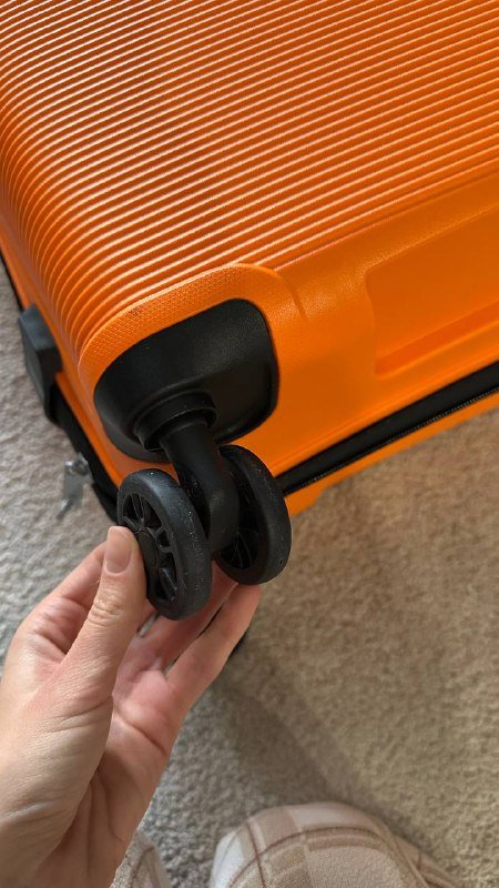 Чемодан American Tourister Airconic medium 3