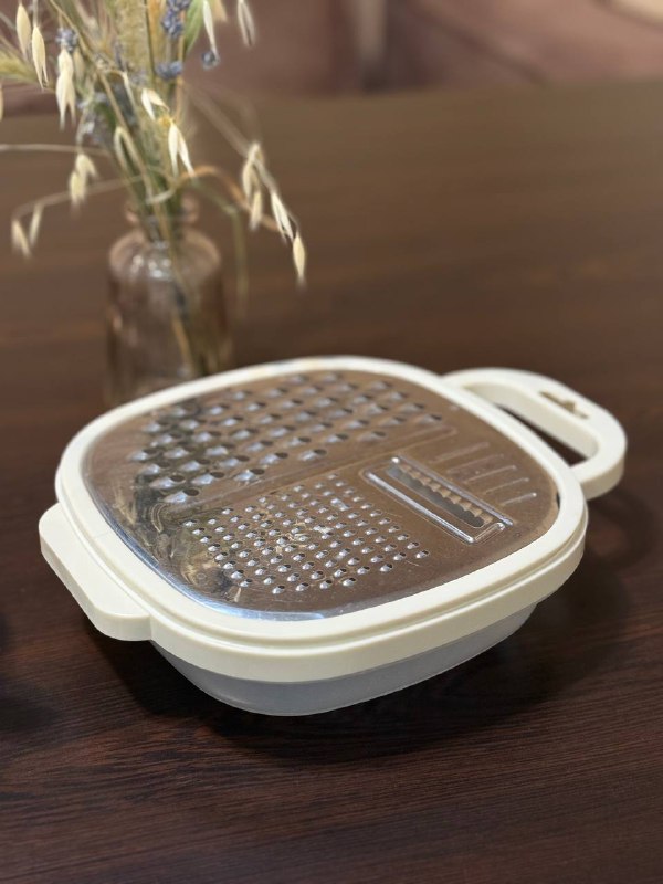 4 бокала, набор кружка миска, тарелки, вазочка, терка, стаканы, кружки 6