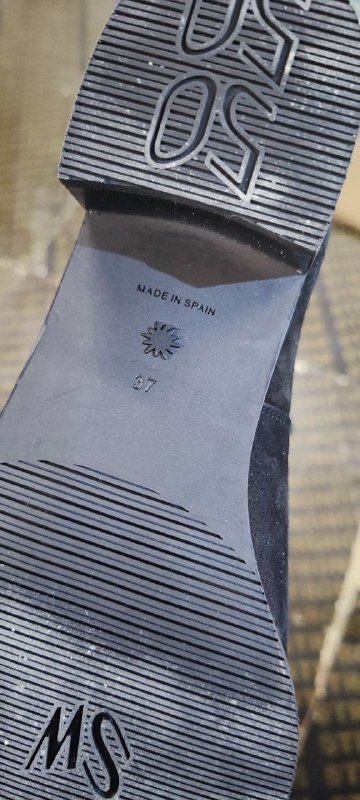 Ботфорты STUART WEITZMAN новые 2