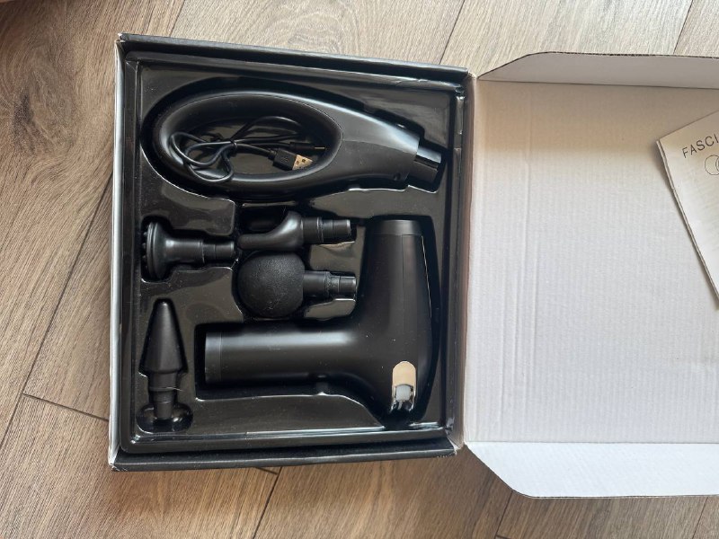 Ночник Mi Bedside Lamp 2, массажер Fascial gun pro, кольцевая лампа R6, чехол AirPods 3, фен BOSCH 2