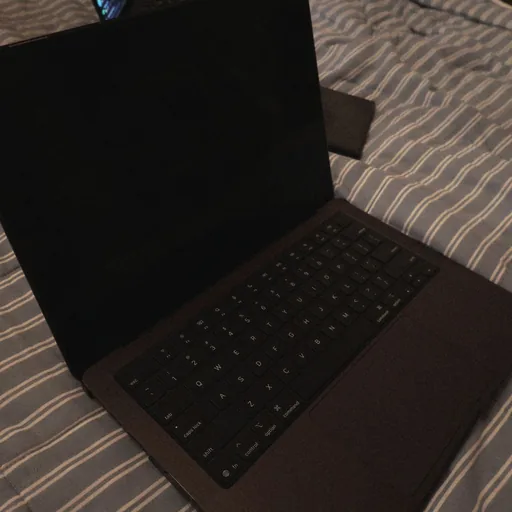 MacBook Pro M5