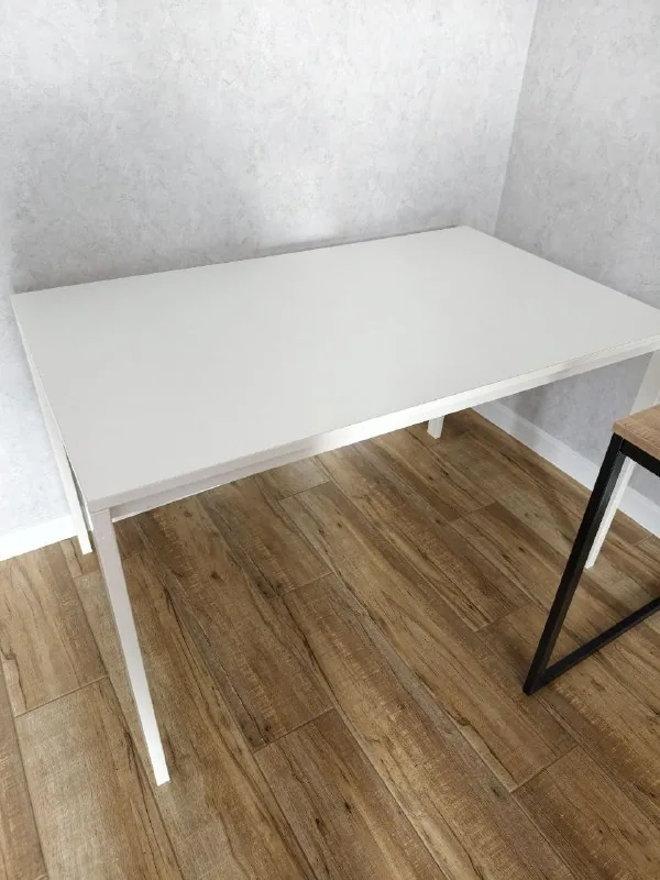 Обеденный стол Ikea