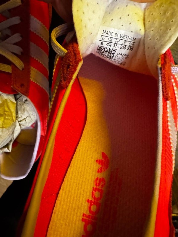 Обувь Adidas размер 37 4