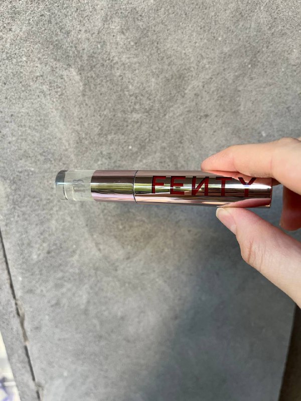 Жидкая помада Fenty beauty оттенок 01 и два тинта оттенки 07 и 08