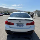 BMW G20 330i, BMW G30 540i 6