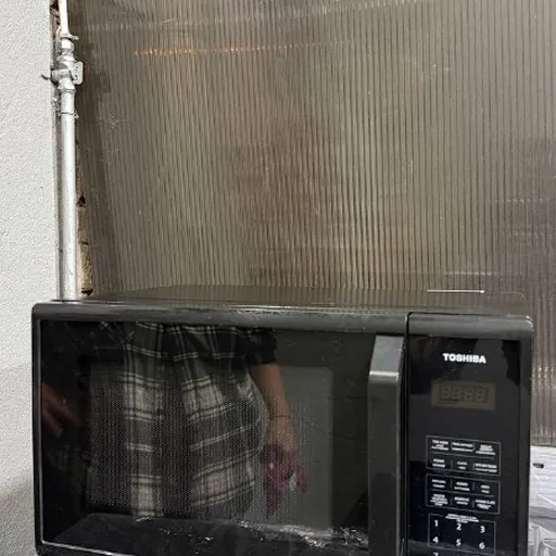 Toshiba მიკროტალღური ღუმელი, Bosch SilencePlus ჭურჭლის სარეცხი მანქანა