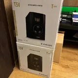 Студийные мониторы ADAM Audio T5V 4