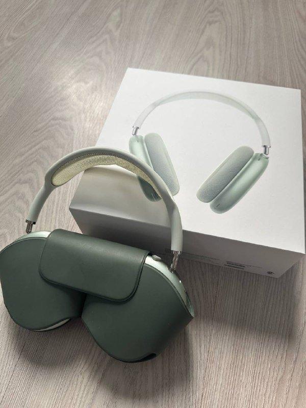 Наушники Apple AirPods Max зеленые